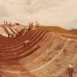 Ferragens da parte do meio do Snake do Marinha, mais tarde receberia o apelido de 