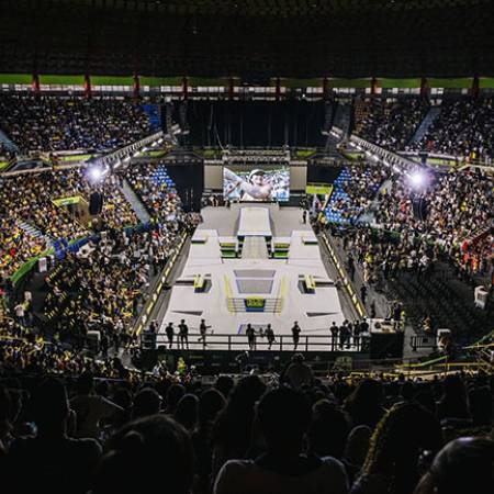 SLS Super Crown 2025